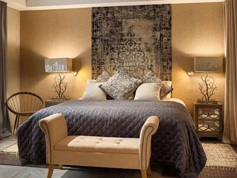 Royal River Luxury