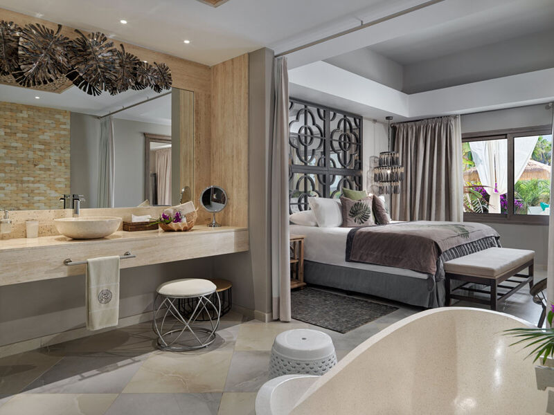 Royal River Luxury