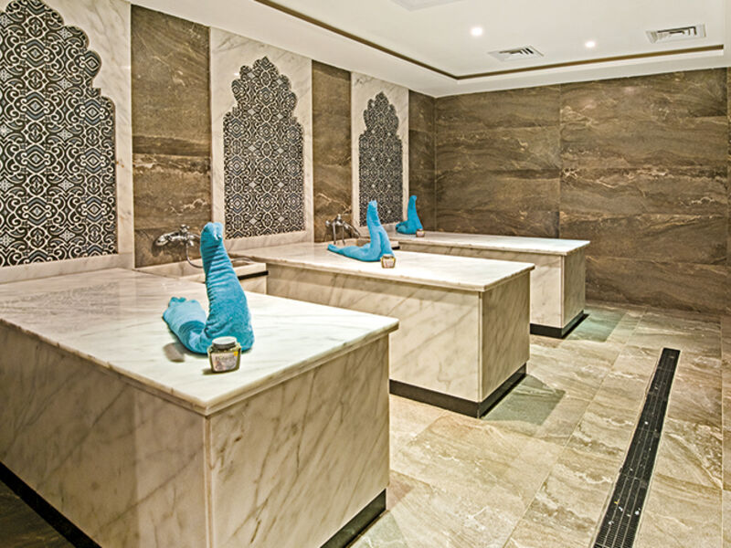 Royal Tulip Resort & Aquapark