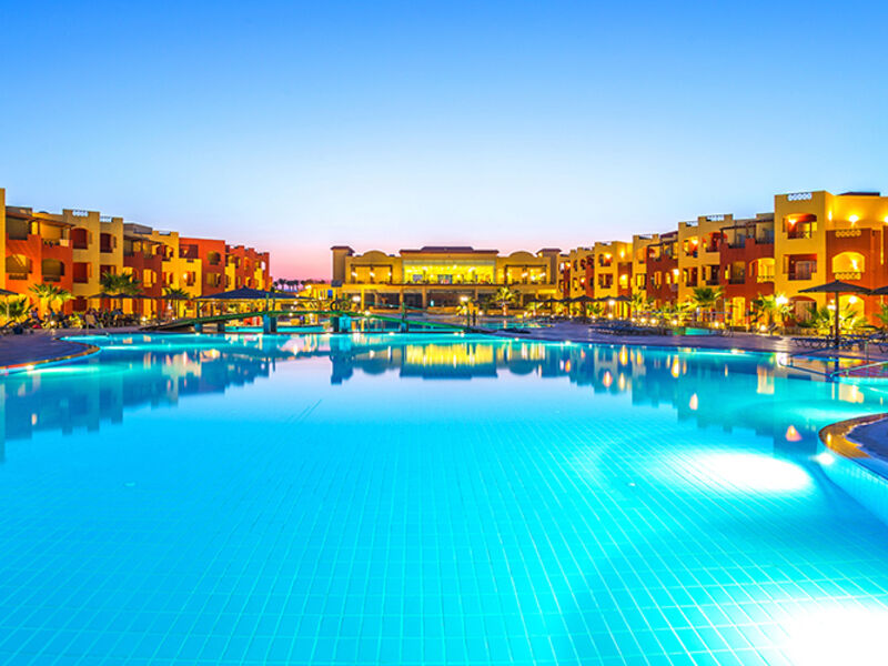 Royal Tulip Resort & Aquapark