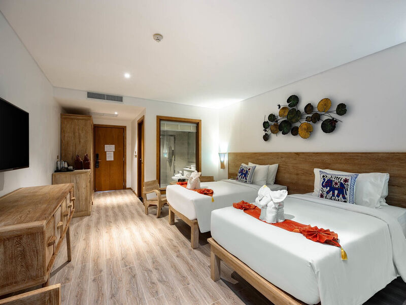 Royal Yao Yai Island Beach Resort