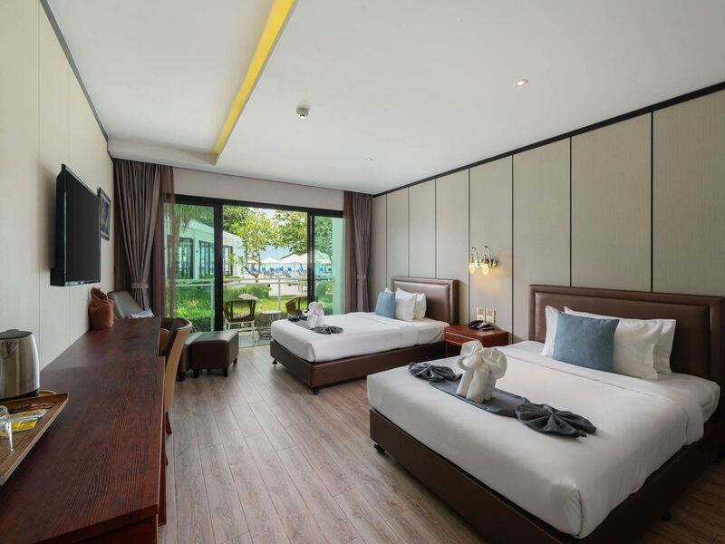 Royal Yao Yai Island Beach Resort