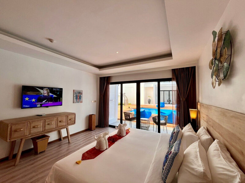 Royal Yao Yai Island Beach Resort