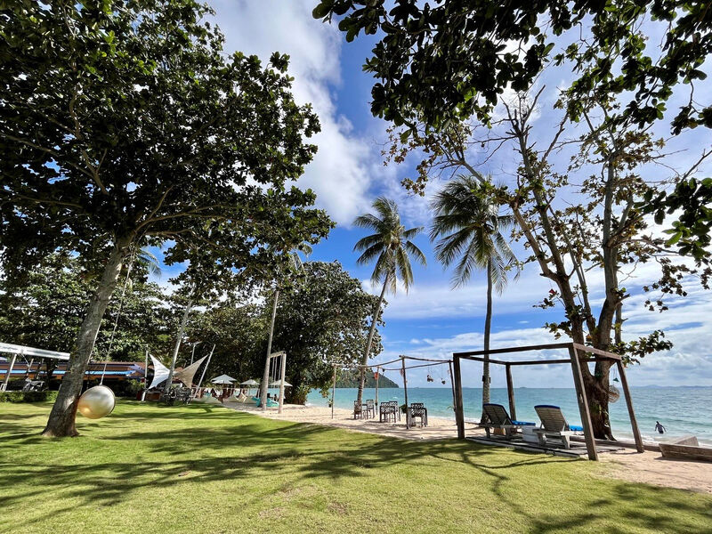 Royal Yao Yai Island Beach Resort