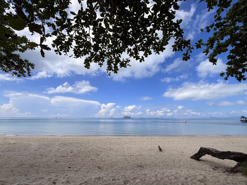 Royal Yao Yai Island Beach Resort