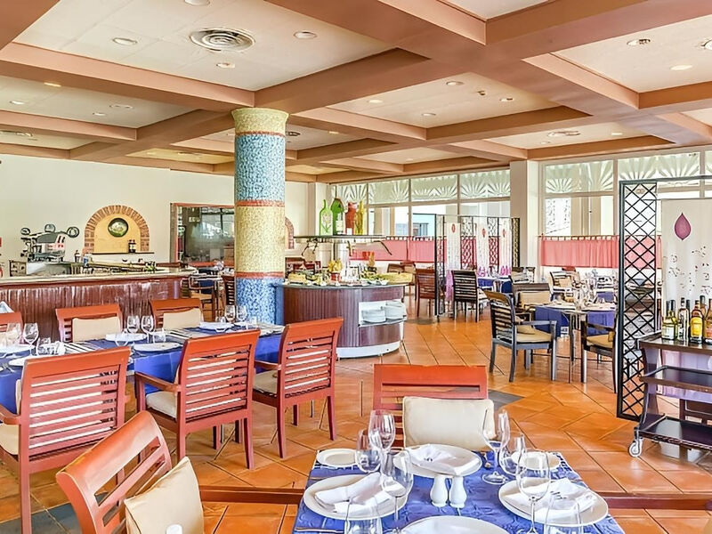 Royalton Hicacos
