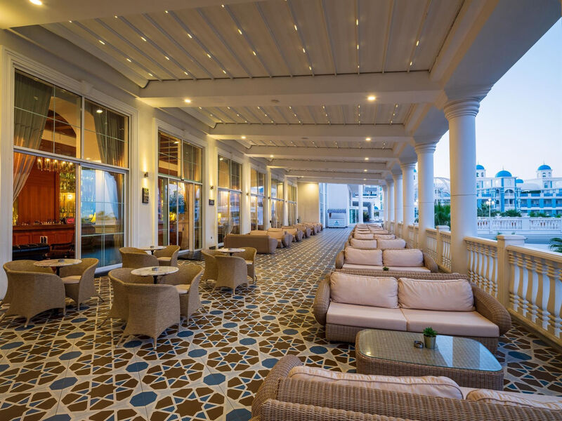Rubi Platinum Spa Resort & Suites