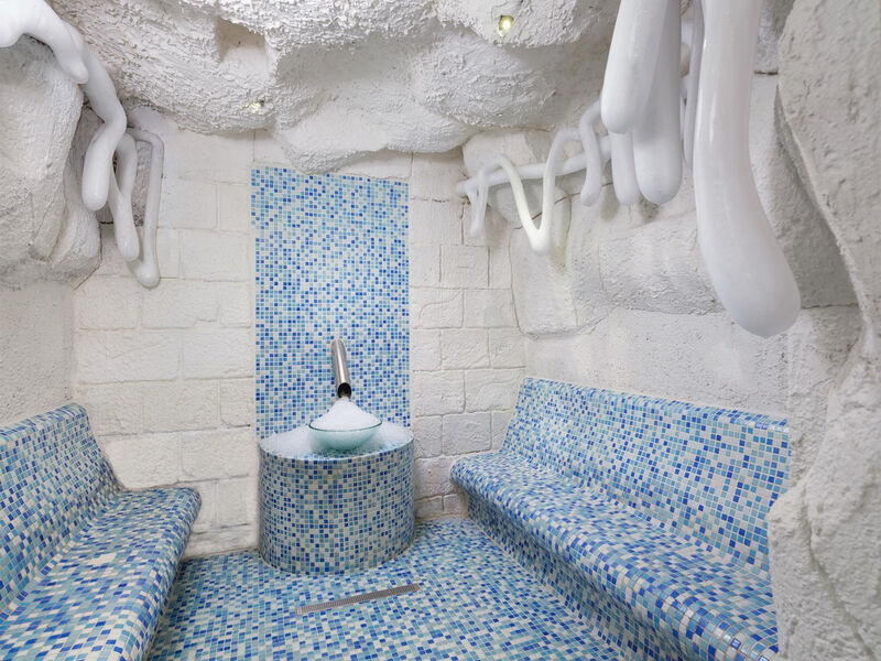 Rubi Platinum Spa Resort & Suites