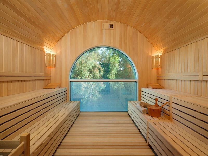 Rubi Platinum Spa Resort & Suites