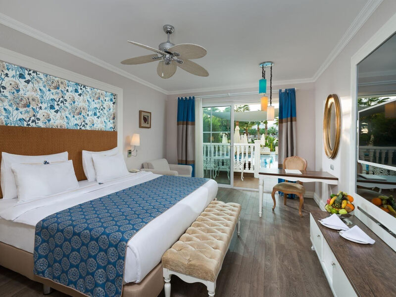 Rubi Platinum Spa Resort & Suites