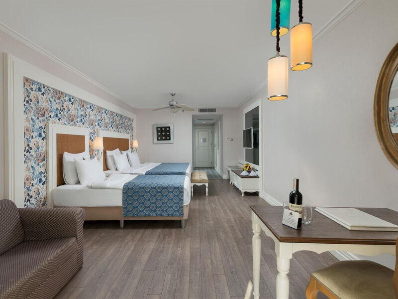 Rubi Platinum Spa Resort & Suites