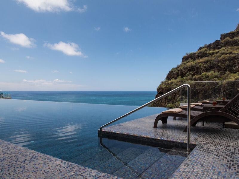 Savoy Saccharum Resort & Spa