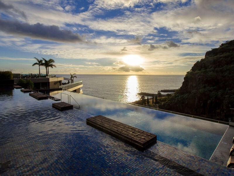 Savoy Saccharum Resort & Spa