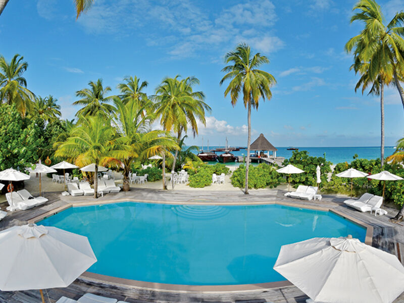 Safari Island Resort & Spa