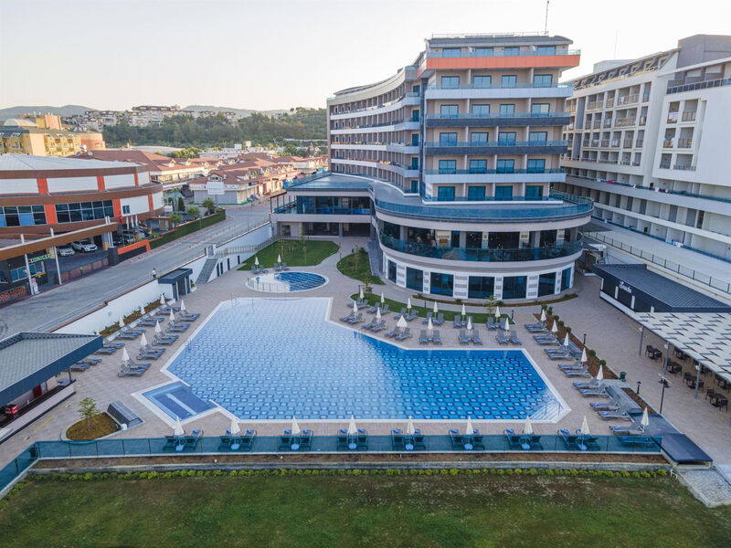 Sailors Beach Club