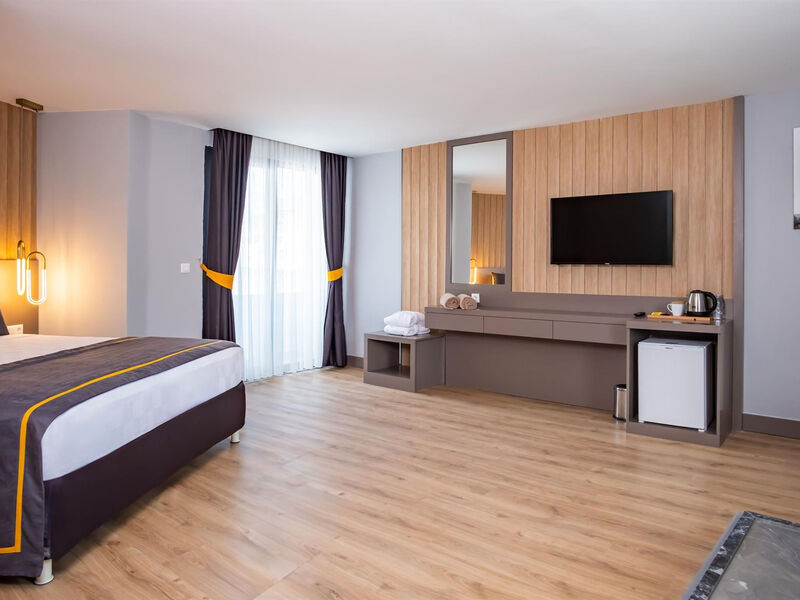 Saint Star Hotel Adult Only +18