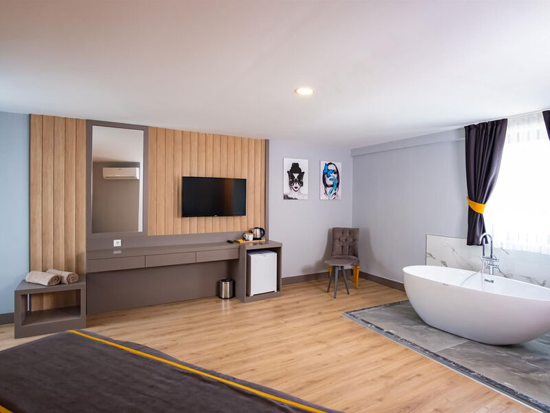 Saint Star Hotel Adult Only +18