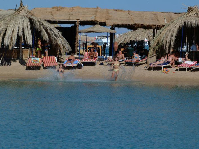 Samaka Beach Hurghada