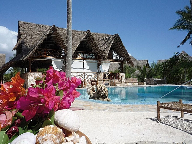 Samaki Lodge