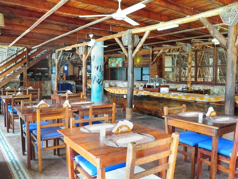 Samaki Lodge