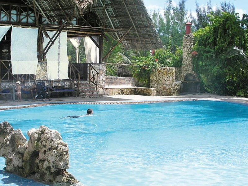 Samaki Lodge