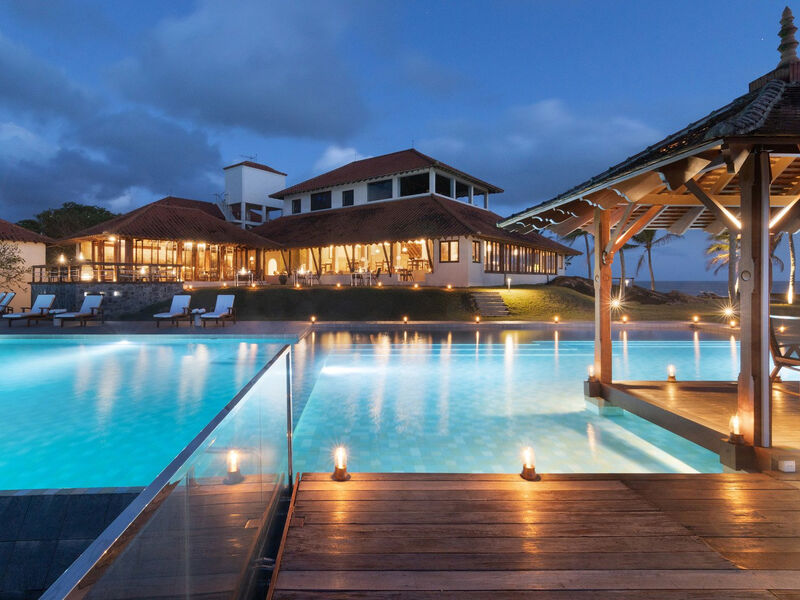 Saman Villas