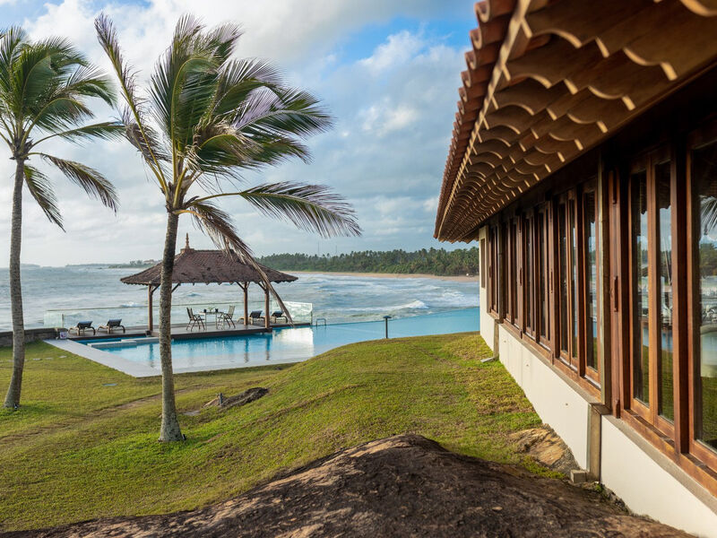 Saman Villas