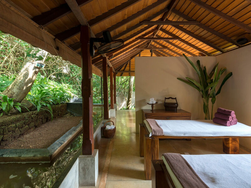 Saman Villas
