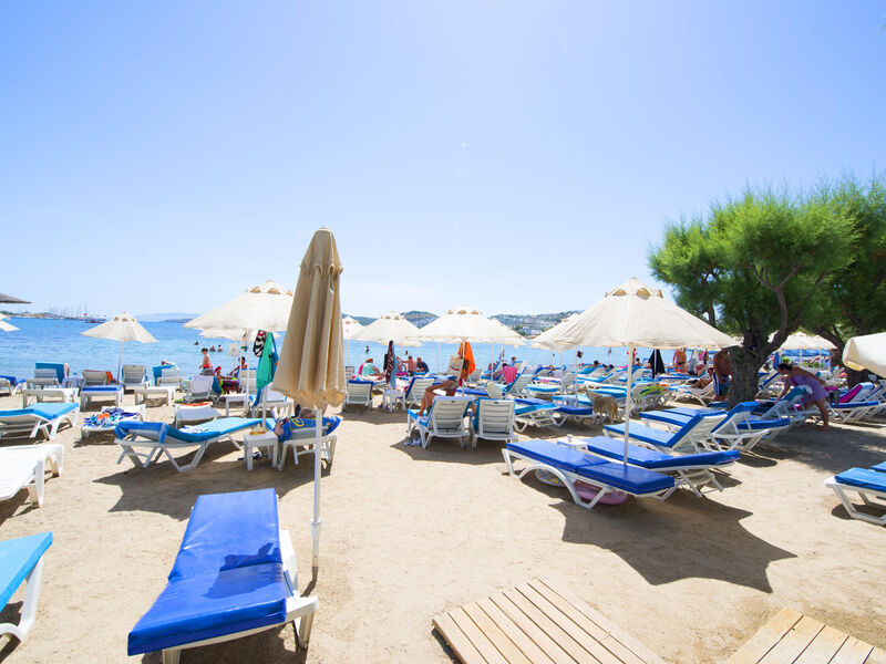 Sami Beach