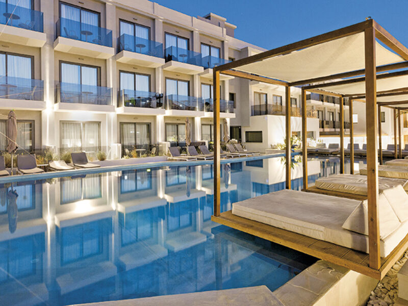 Samian Mare Suites & Spa