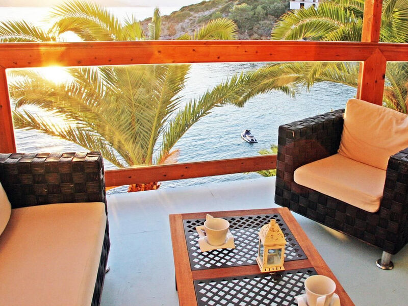 Samos Bay