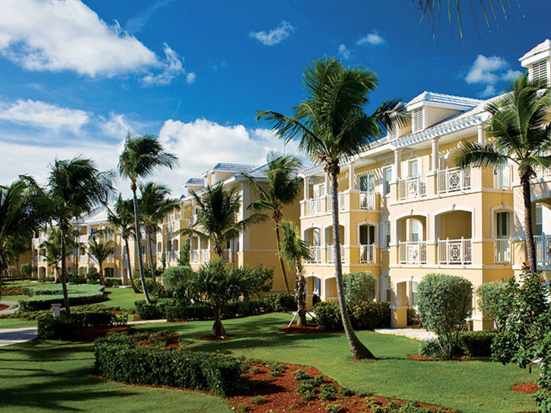 Sandals Emerald Bay