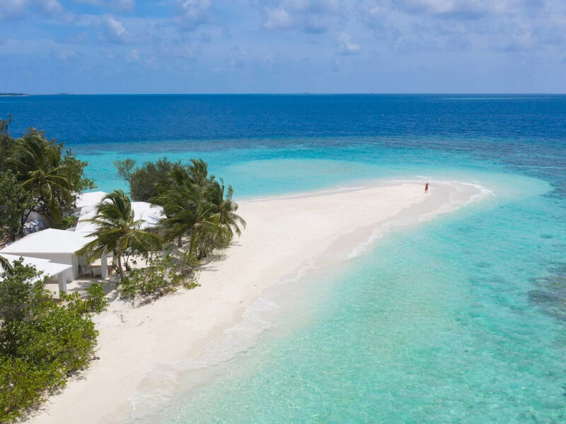 Sandies Bathala Island Resort