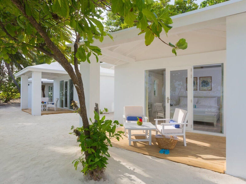 Sandies Bathala Island Resort