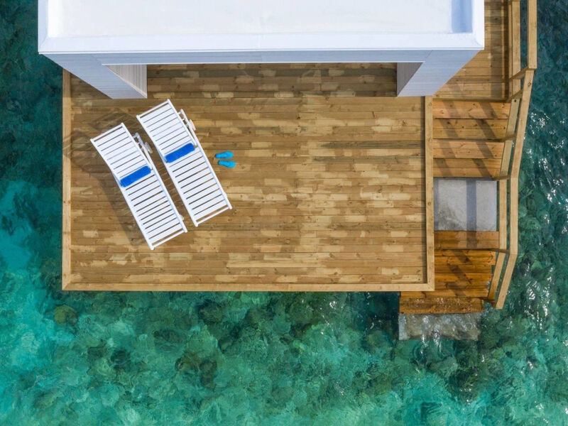 Sandies Bathala Island Resort