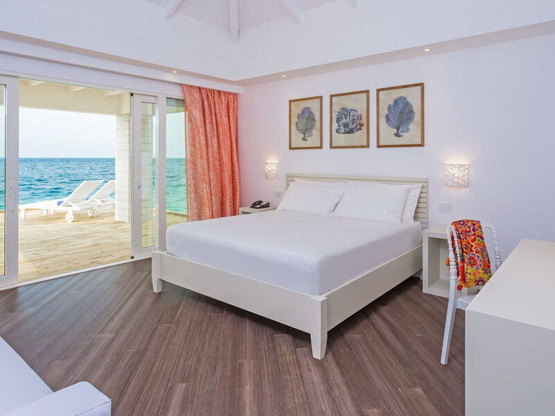 Sandies Bathala Island Resort