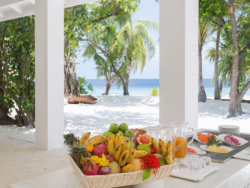 Sandies Bathala Island Resort