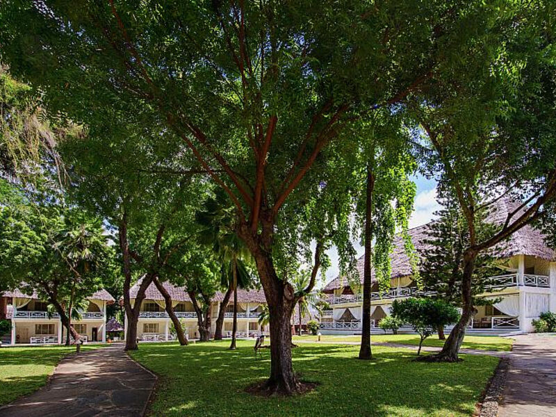 Sandies Tropical Village Resort