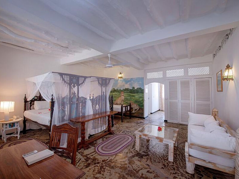 Sandies Tropical Village Resort