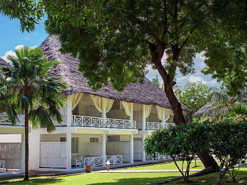 Sandies Tropical Village Resort