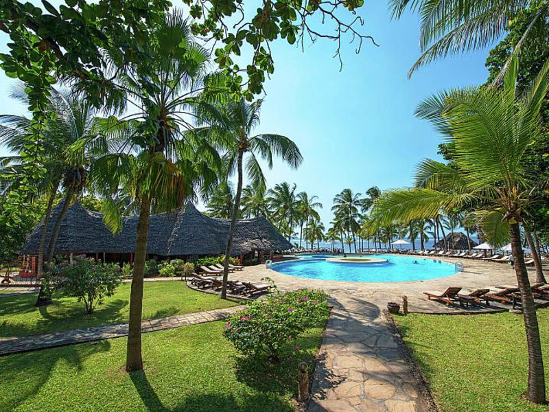 Sandies Tropical Village Resort