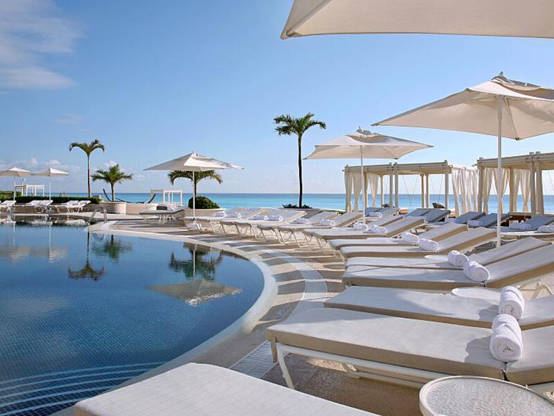 Sandos Cancún Luxury Resort