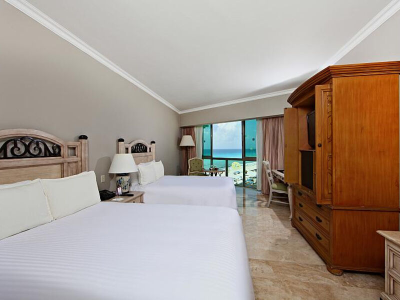 Sandos Cancún Luxury Resort