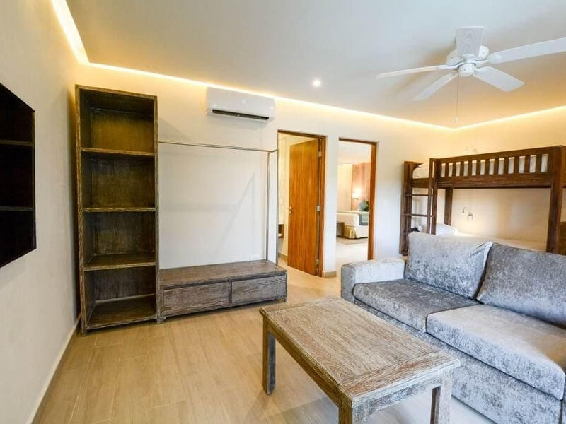 Sandos Caracol Eco Resort