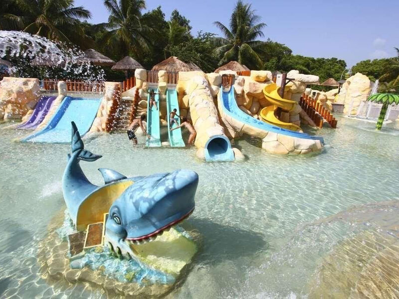 Sandos Caracol Eco Resort