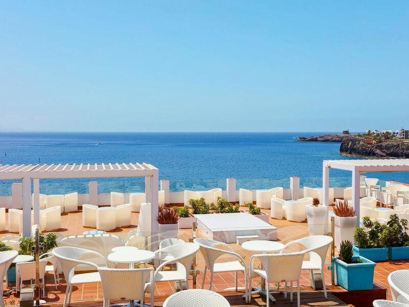 Sandos Papagayo Beach Resort