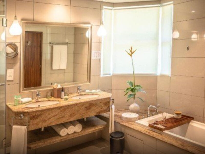 Sands Suites Resort & Spa