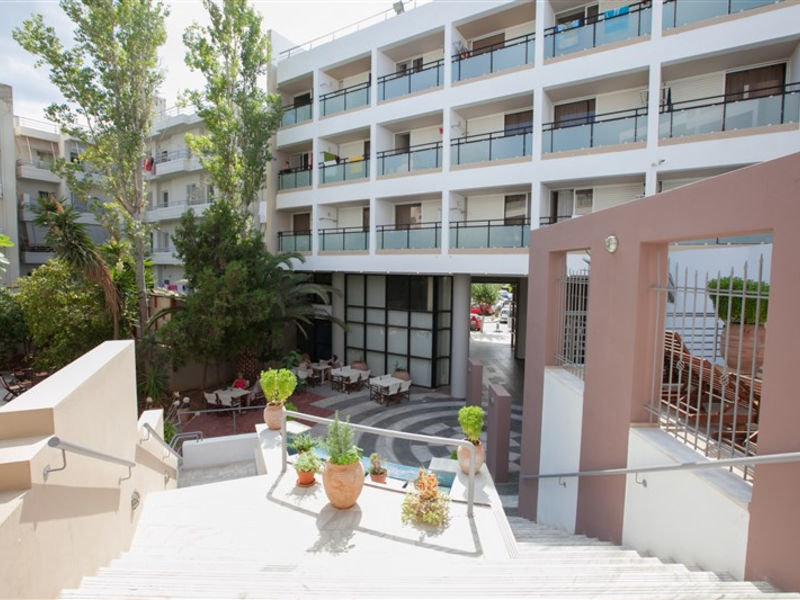 Santa Marina Agios Nikolaos
