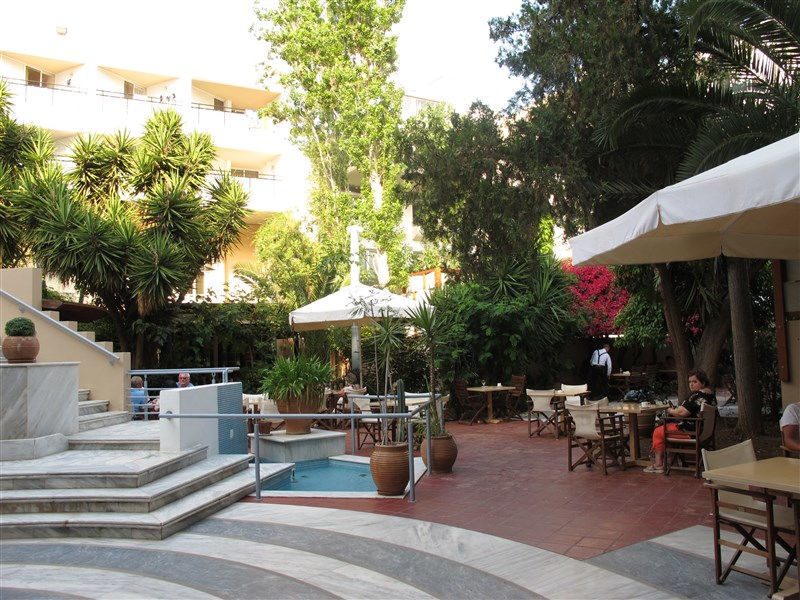 Santa Marina Agios Nikolaos