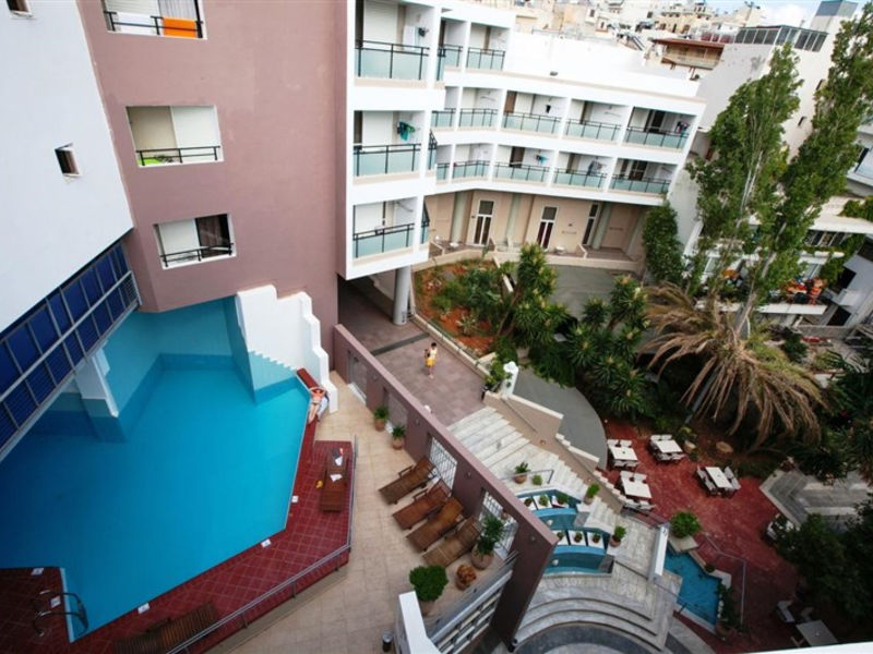 Santa Marina Agios Nikolaos